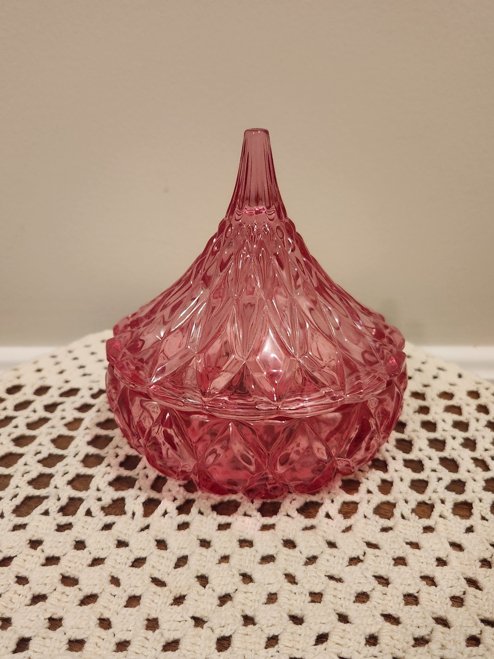 Godinger Pink Cut-Glass Hershey's Kiss Candy Dish